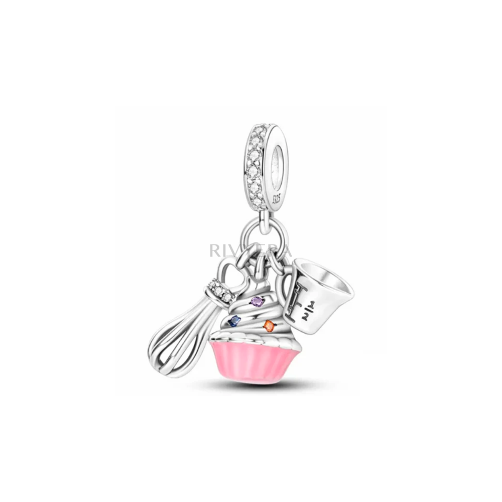 Charm Rivy Cupcake